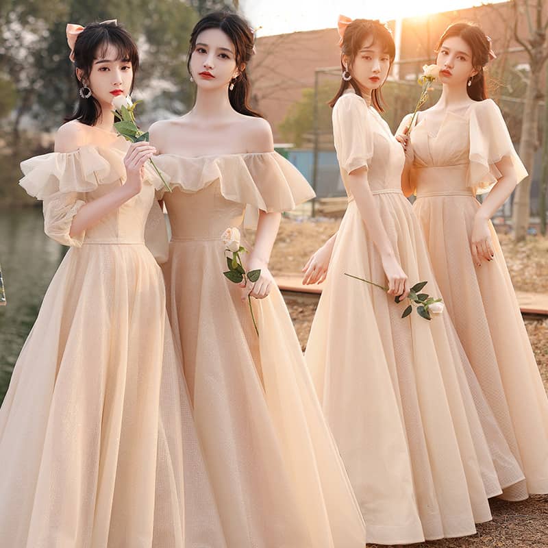 Simple And Atmospheric Wedding Girlfriends Look Thin