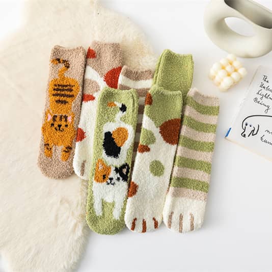 Coral Fleece Cat's Paw Home Ladies Winter Tube Socks