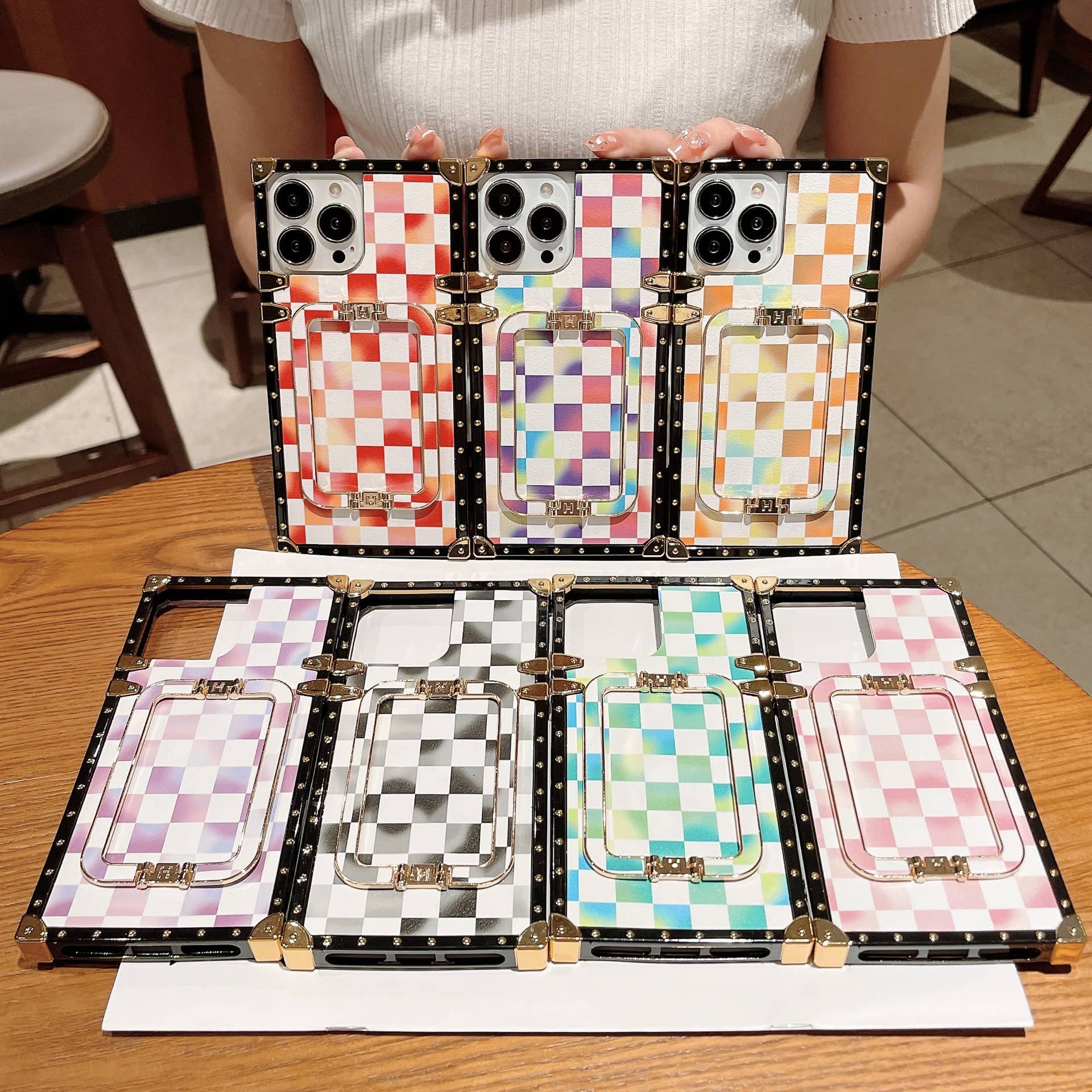 Checkerboard Square Bracket Shell Mobile Phone Case
