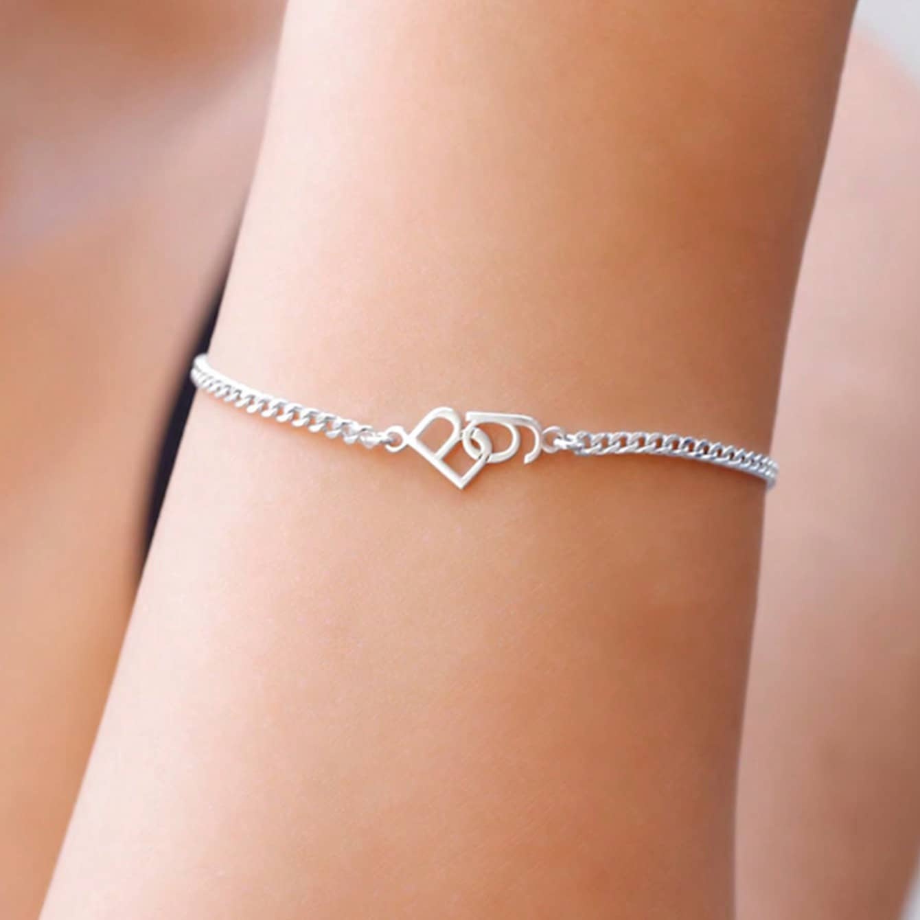 The Letter Bracelet Can Be Customized With Two English Le…